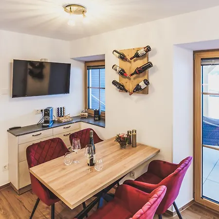 Ur-genuss Mit Wein & Weitblick Appartement